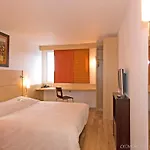 Szálloda Ibis Ferrand Montferrand 3*