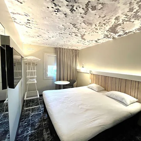Hotel Ibis Ferrand Montferrand 3*