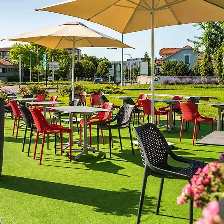 Hotel Ibis Ferrand Montferrand 3*