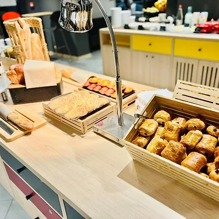 Ibis Ferrand Montferrand