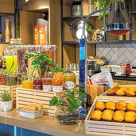Ibis Ferrand Montferrand 3*