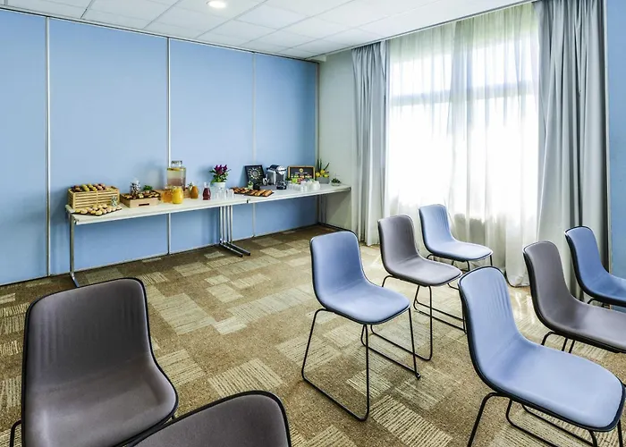 Отель Ibis Ferrand Montferrand