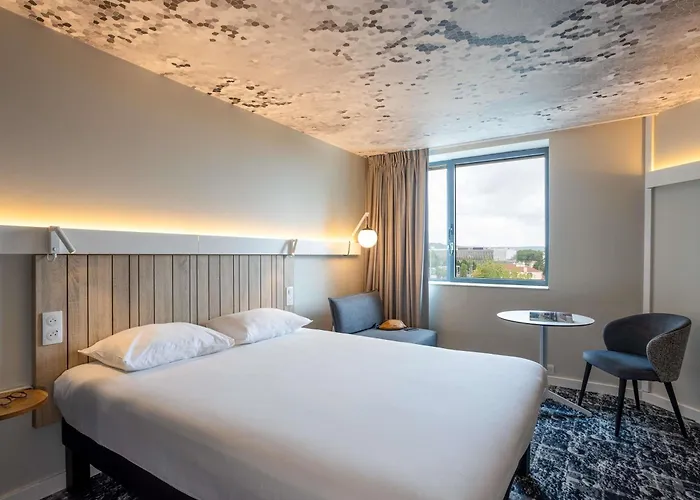 Ibis Ferrand Montferrand מלון 3*