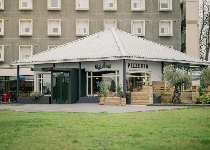 Отель Ibis Ferrand Montferrand Клермон-Ферран