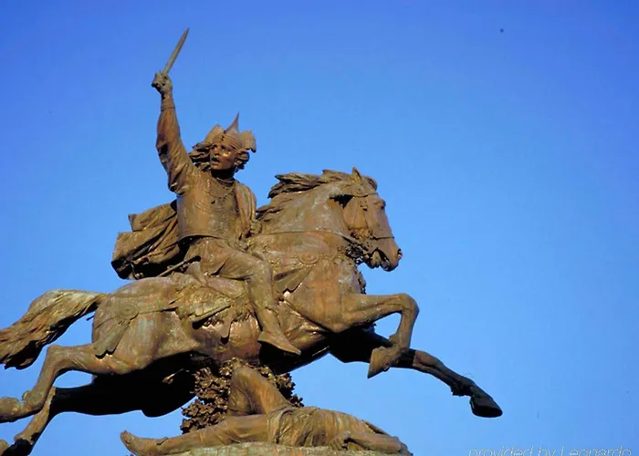 Hotel Ibis Ferrand Montferrand 3*